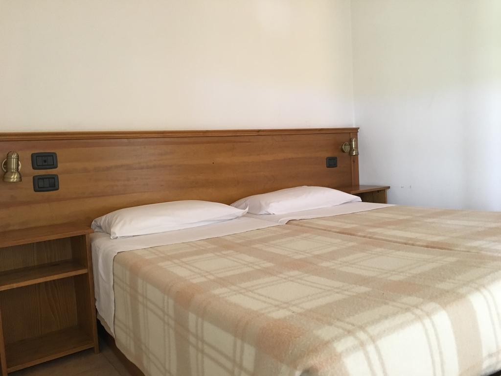 Rifugio Branchetto Hotel Bosco Chiesanuova Buitenkant foto